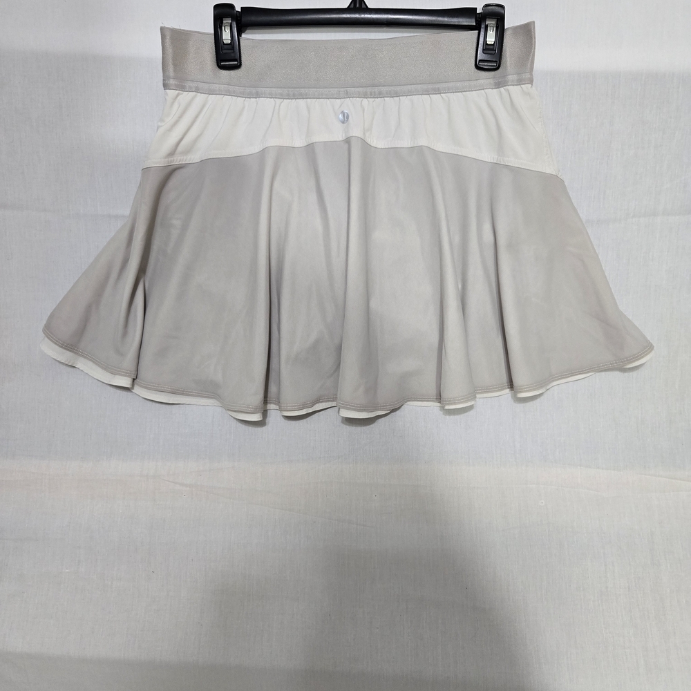 Lululemon‎ Athletica White Pleated Skater Mini Skirt